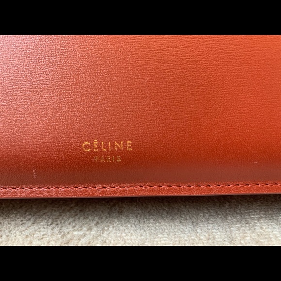 Celine Clasp Medium Red Calfskin Leather Tote - Picture 5 of 16